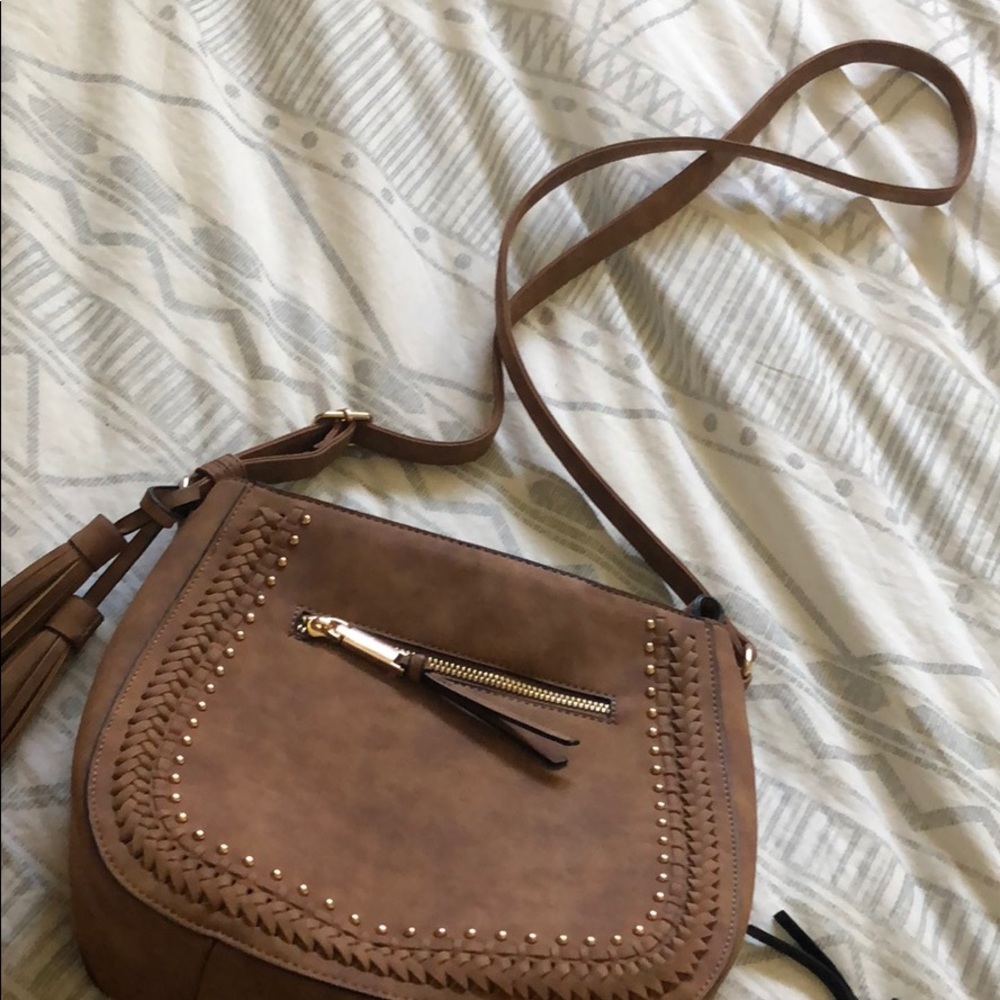 Tan tassel crossbody